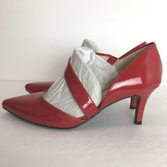 6.5W 6.5 WIDE Life Stride Suki Fire Red Patent Faux Leather Asymmetrical Heels - Picture 7 of 16